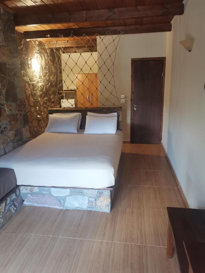 Ataviros Hotel Embonas Bagian luar foto