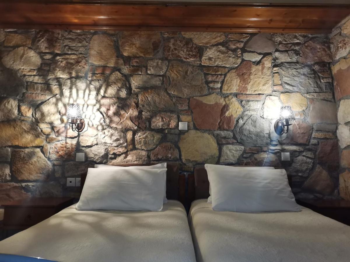 Ataviros Hotel Embonas Bagian luar foto