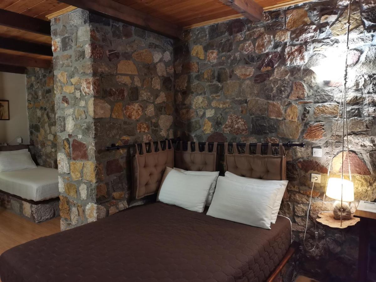 Ataviros Hotel Embonas Bagian luar foto